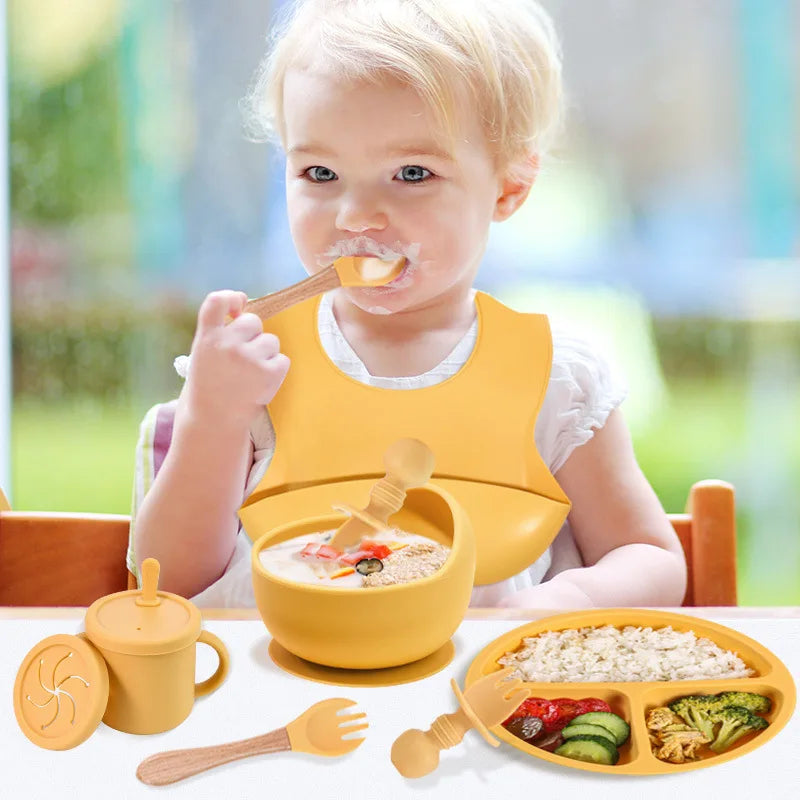 Set de Vaisselle en Silicone Sans BPA pour Bébé – 6, 7 ou 9 Pièces