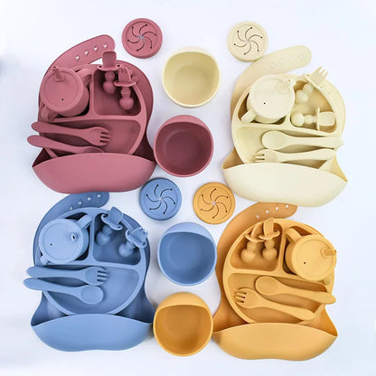 Set de Vaisselle en Silicone Sans BPA pour Bébé – 6, 7 ou 9 Pièces