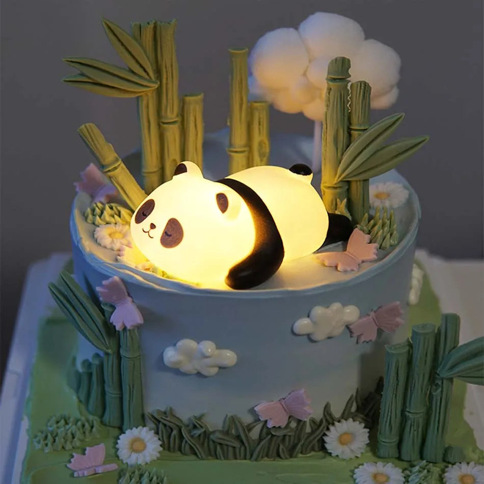 Veilleuse LED Panda Mignon – Lampe de Chevet Enfant en PVC | Décor Nurserie