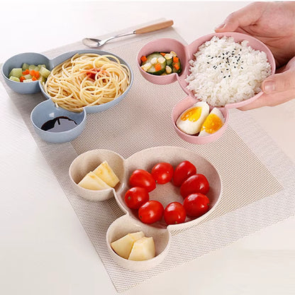 Assiette compartimentée pour bébé avec base antidérapante