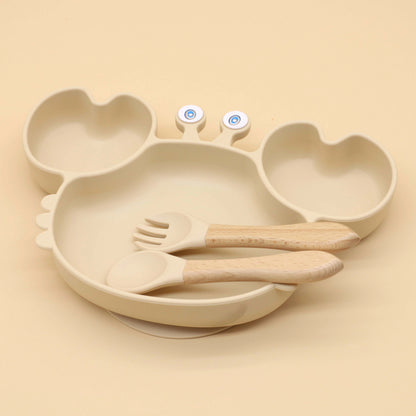 Assiette Silicone Bébé Ventouse Crabe – Compartiments & Couverts en Bois