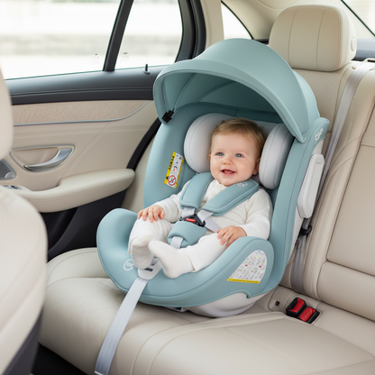 Siège auto bébé en voiture